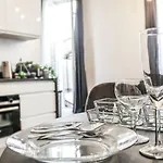 Montaigne - Luxurious - 350m Palais - Lra Apartman *