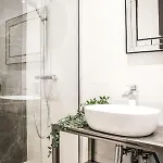 Apartman Montaigne - Luxurious - 350m Palais - Lra Cannes
