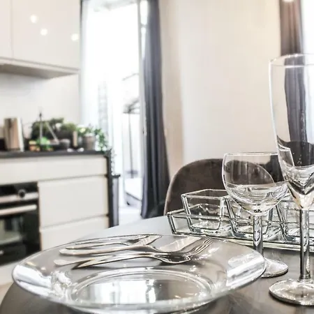 Résidence Montaigne - Luxurious - 350m Palais - Lra Apartamento *