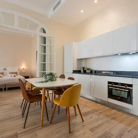 Montaigne - Luxurious - 350m Palais - Lra Apartment